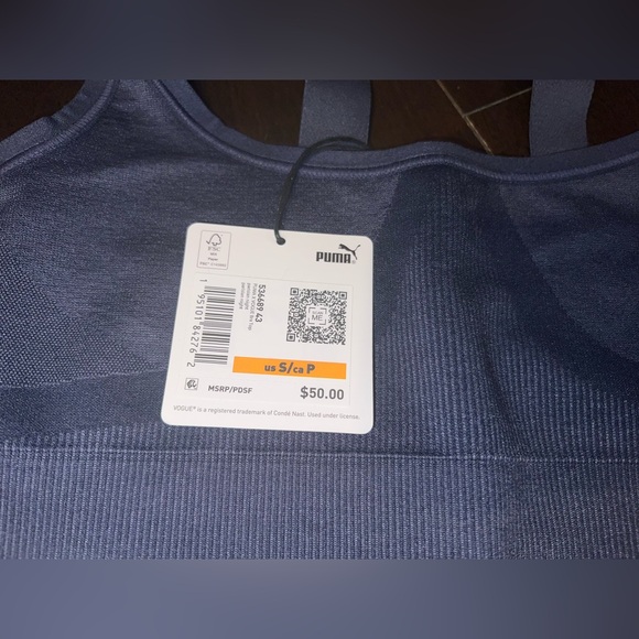 Puma x Vogue Sports Bra & Leggings Set - Picture 3 of 6